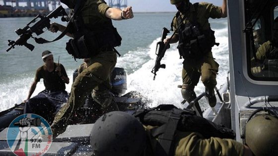 بحرية الاحتلال تعتقل أربعة صيادين في بحر غزة