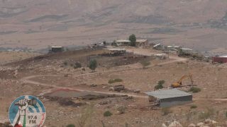بيت لحم: مستوطنون يعيدون وضع "كرفان" على أرض زراعية في تقوع