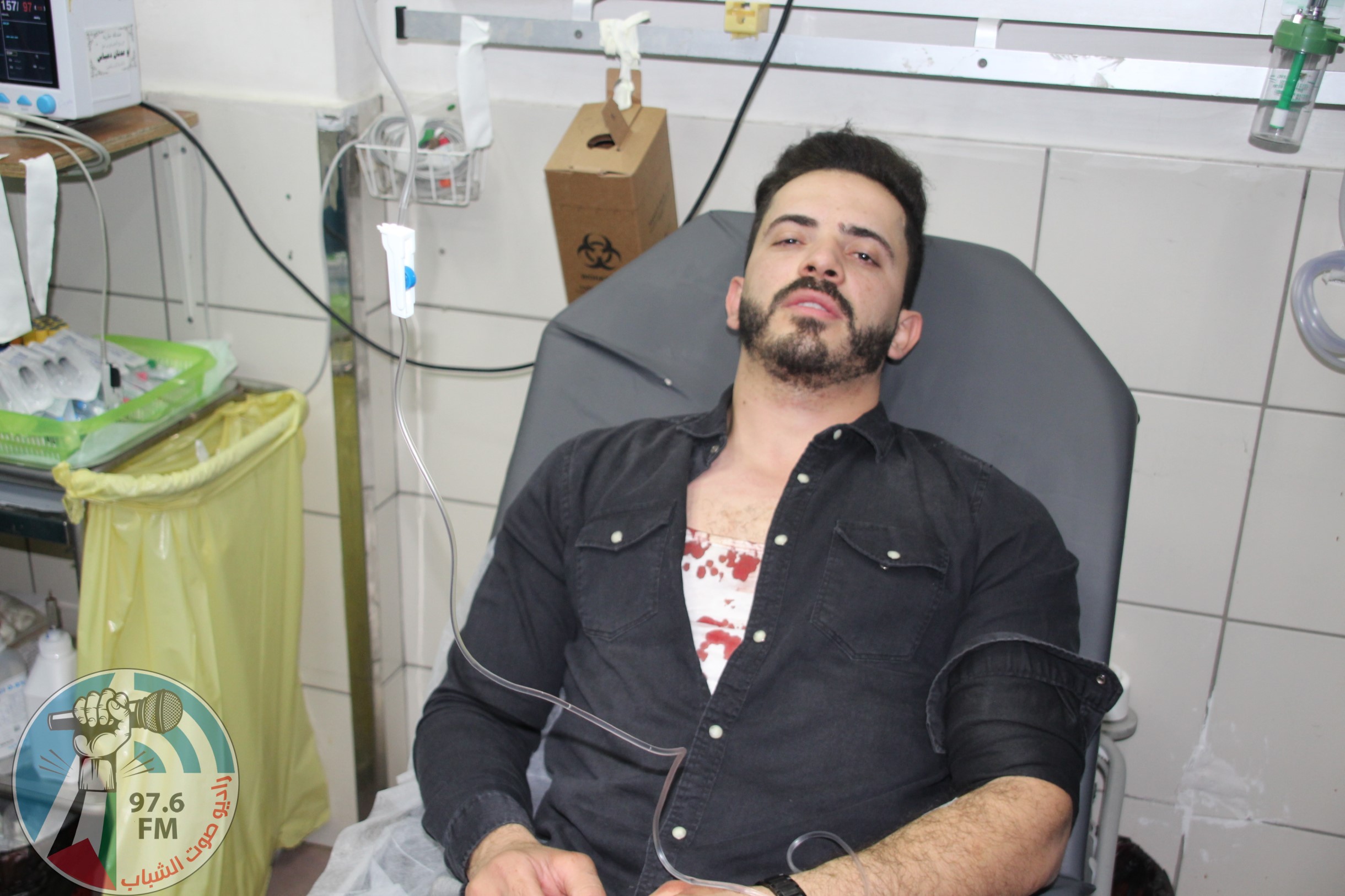 إصابة طبيب بجروح ورضوض جراء اعتداء جنود الاحتلال عليه شرق طولكرم