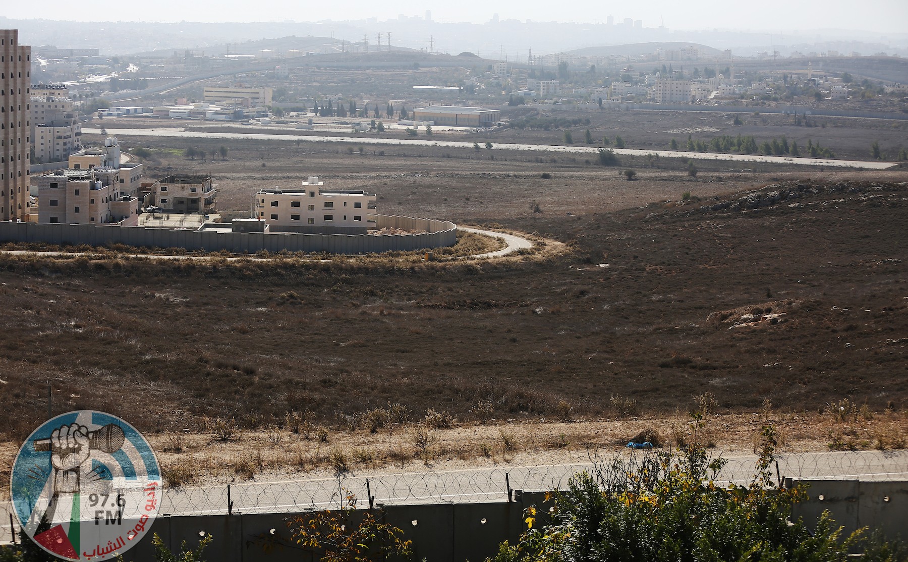مخطط إسرائيلي لبناء 9 آلاف وحدة استيطانية على أرض مطار القدس