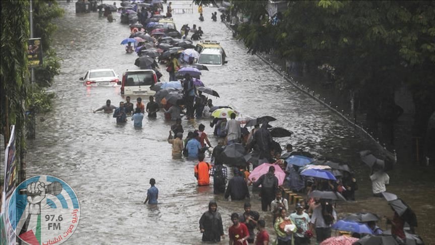 أربعة قتلى وفرار عشرات الآلاف من منازلهم بسبب الفيضانات في الفلبين