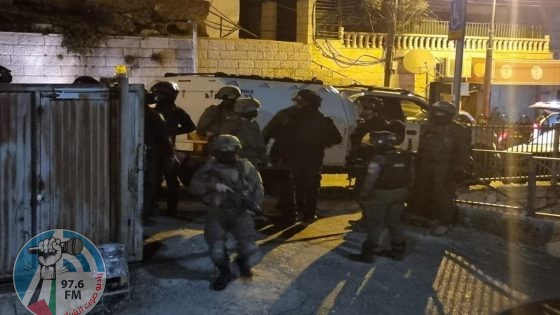 الاحتلال يغلق منزل الشهيد حسين قراقع في القدس