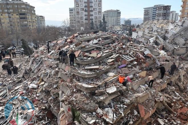 متضرري الزلزال في تركيا وسوريا