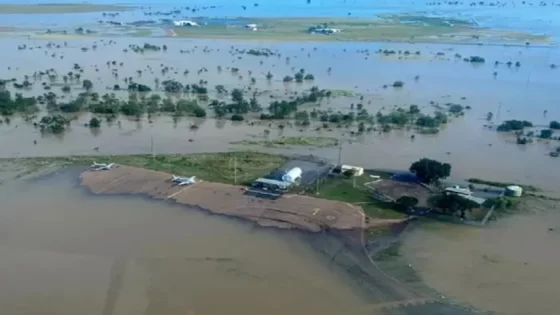 إجلاء سكان قرية نائية بمروحيات بسبب فيضانات في استراليا