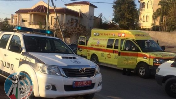 إصابة شاب برصاص الشرطة الإسرائيلية واعتقاله في مدينة الرملة