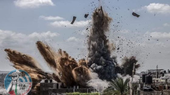الاحتلال يقصف منزلا في بيت لاهيا