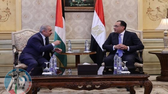 رئيس الوزراء يعزي نظيره المصري بوفاة والدته