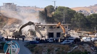 الاحتلال يهدم منزلا في مدينة بيت جالا