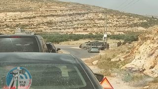 الاحتلال يعيد إغلاق مدخلي قرية المغير شرق رام الله