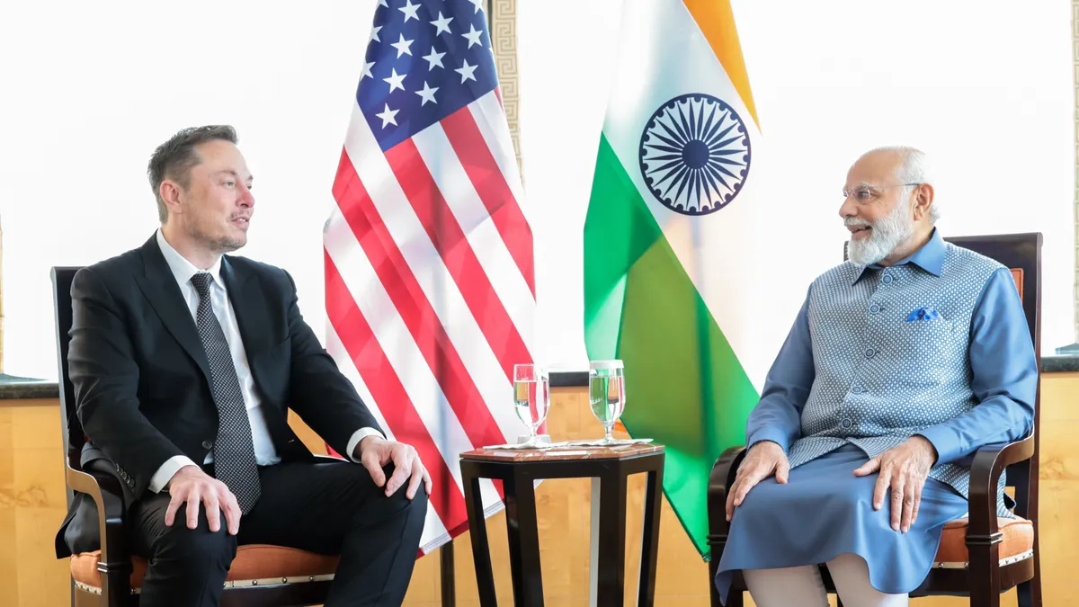 رئيس الوزراء الهندي و إيلون ماسك