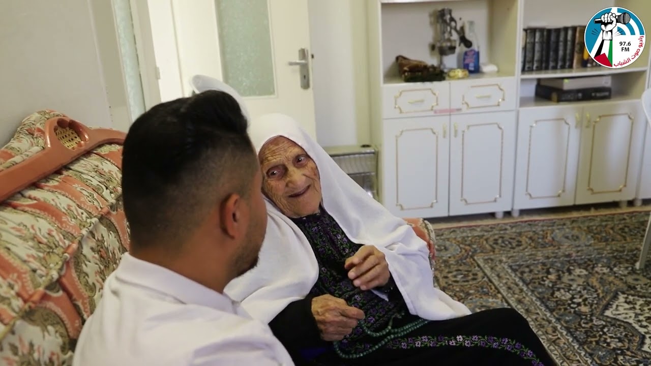ذكريات مع الحاجة ام كامل اشنيور من مدينة الظاهرية