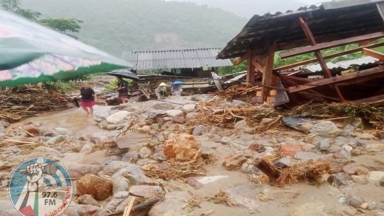 فيضانات وانزلاقات تربة في فيتنام
