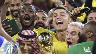 رونالدو بعد تتويجه بلقبه الأول مع النصر السعودي