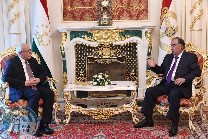 المالكي يسلم رسالة من الرئيس إلى رئيس طاجيكستان