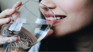 10 فوائد صحية لشرب الماء الدافئ