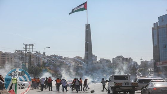 الاحتلال يعتقل مواطنا من مدينة البيرة