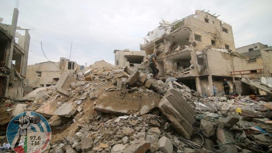 مجزرة جديدة في خان يونس: 16 شهيدا بقصف منزلين على رؤوس ساكنيهما