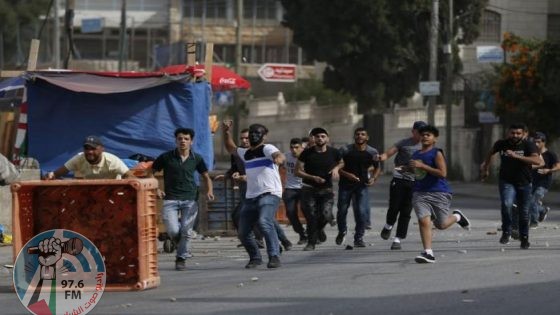 مواجهات مع الاحتلال في مخيم الأمعري جنوب رام الله