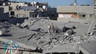 20 شهيدا جراء قصف طائرات الاحتلال الإسرائيلي منزلاً في مخيم النصيرات