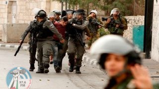 قوات الاحتلال تداهم اذنا وتعتقل ثلاثة مواطنين