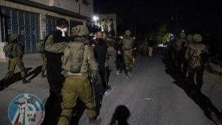 الاحتلال يعتقل ثمانية مواطنين من محافظة الخليل