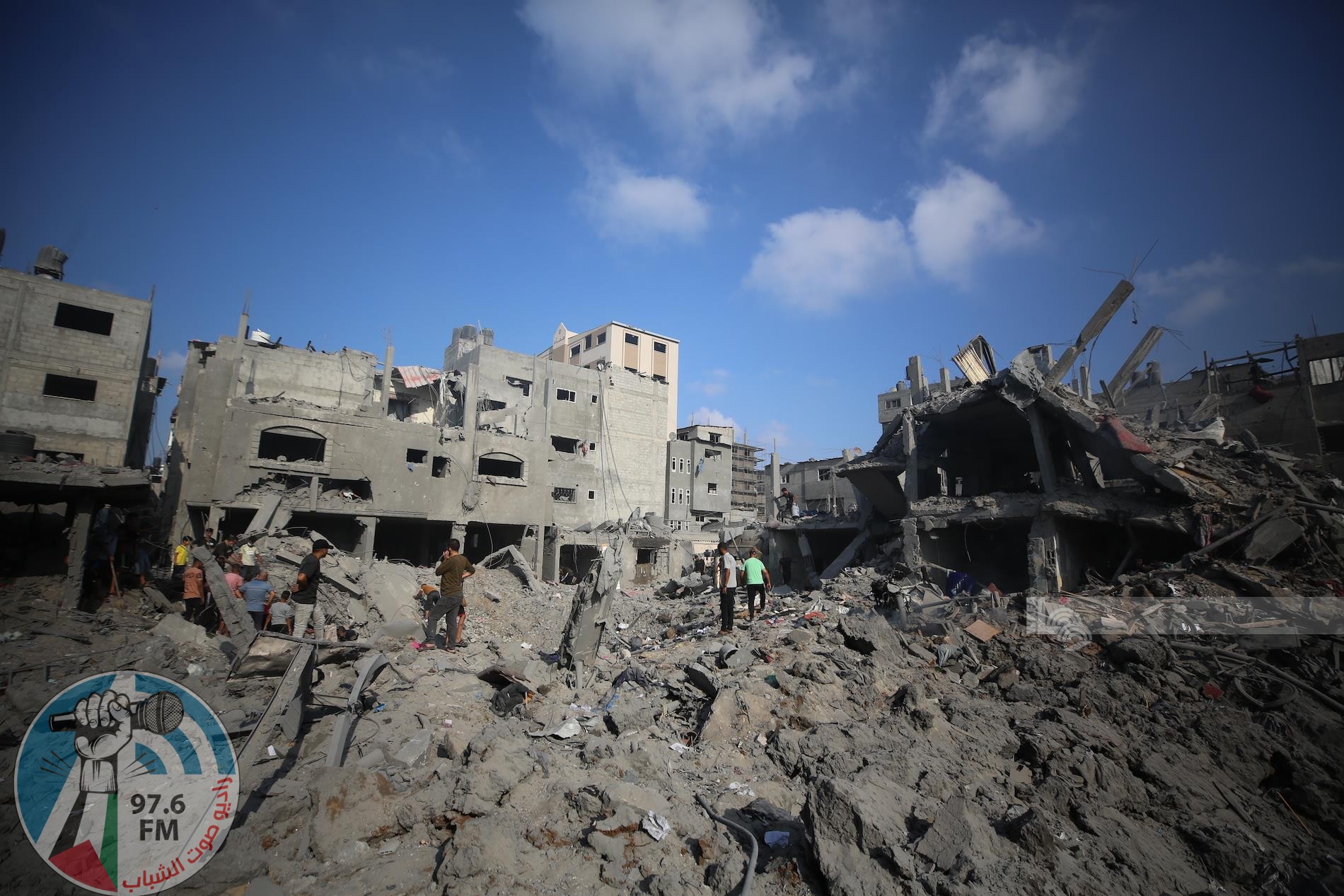 شهداء وجرحى في قصف إسرائيلي على مخيم البريج وجباليا بقطاع غزة