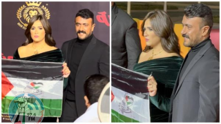 ياسمين عبد العزيز وزوجها يدعمان أهل غزة في حفل جوائز وشوشة 2023