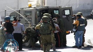 الاحتلال يعتقل 9 مواطنين من الخليل