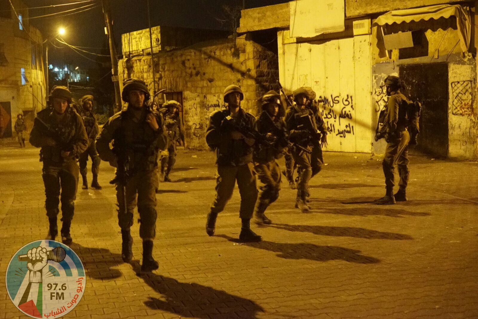 قوات الاحتلال تقتحم نابلس وتعتقل مواطنين