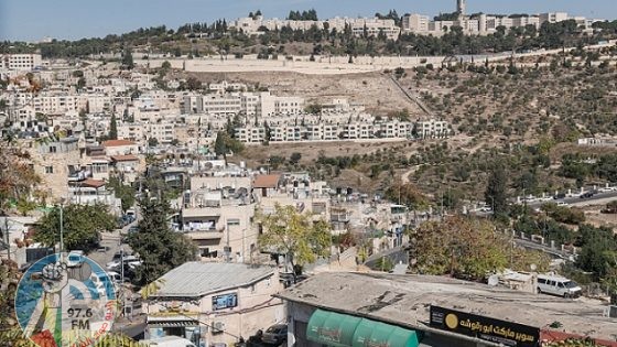 الاحتلال يستولي على 2640 دونما من أراضي أبو ديس والعيزرية شرق القدس