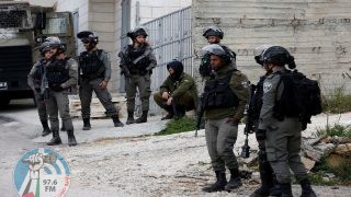 الاحتلال يعتقل مواطنا من سبسطية شمال غرب نابلس