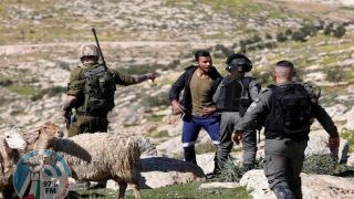الاحتلال يعتقل 25 مواطنا من الضفة بينهم طفلان