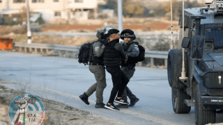 الاحتلال يعتقل 4 شبان من بلدة علار شمال طولكرم