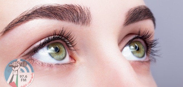 دراسة: عملية رمش العيون تعزز الرؤية