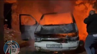 مستوطنون يحرقون منزلا ومركبة في اللبن الشرقية جنوب نابلس