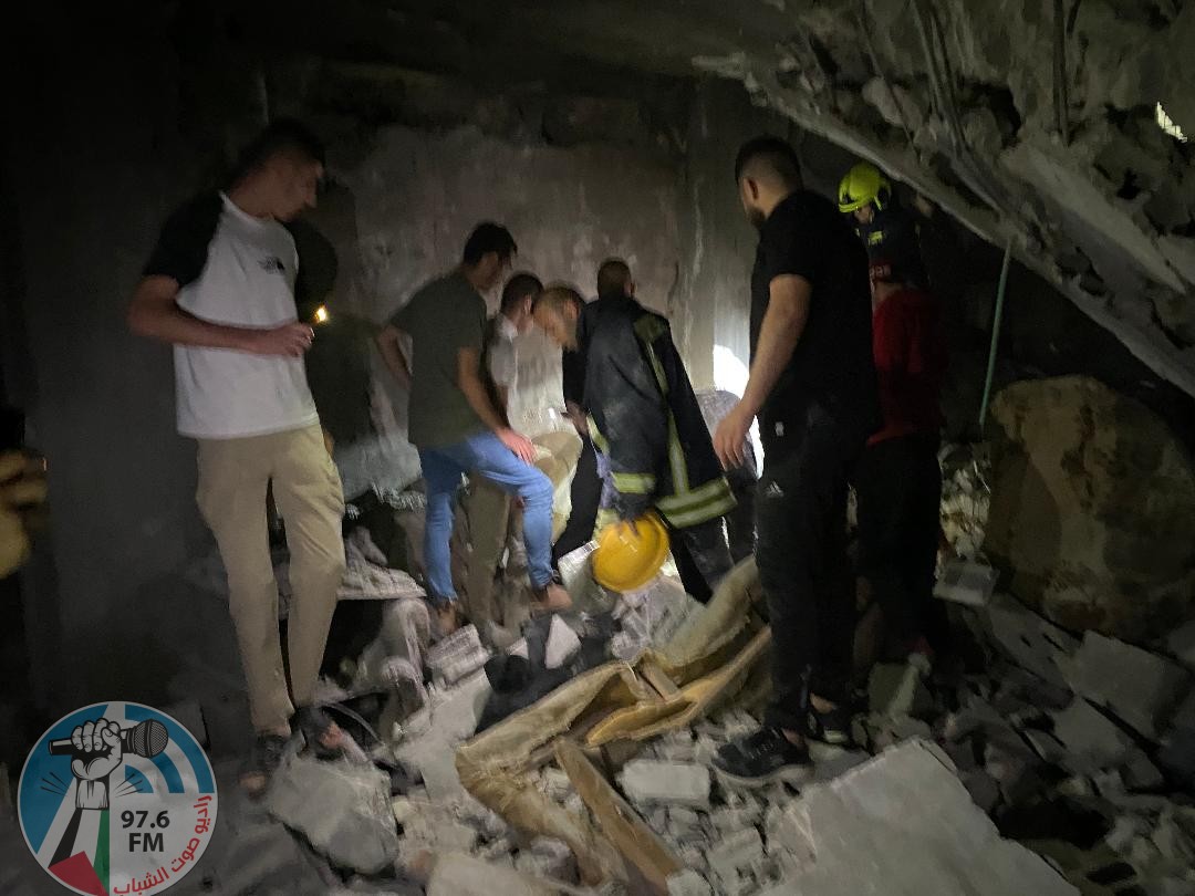 شهيد ومصابون في قصف طيران الاحتلال منزلا بمخيم جنين