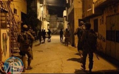 قوات الاحتلال تقتحم عددا من أحياء مدينة الخليل