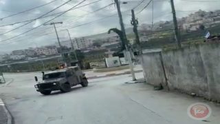 الاحتلال يعتقل ثلاثة مواطنين جنوب نابلس