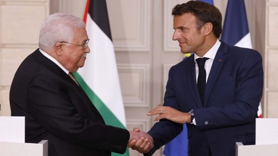 ماكرون: مستعدون للاعتراف بدولة فلسطين في الوقت المناسب