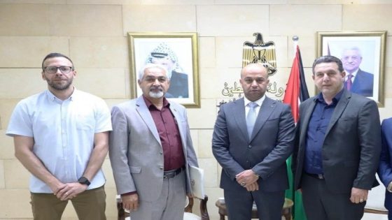 محافظ اريحا يستقبل وكيل دائرة دائرة حقوق الانسان والمجتمع المدني في منظمة التحرير