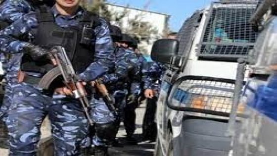 الامن بالخليل يلقي القبض على 5 اشخاص متورطين بالاعتداء على شرطي