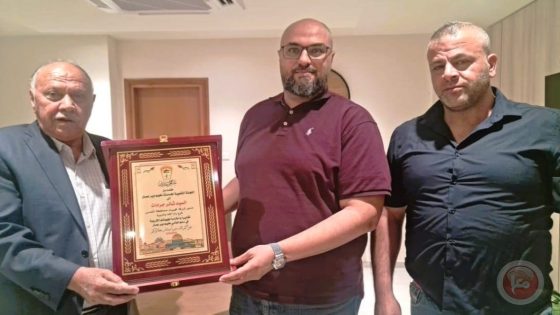 “كهرباء القدس” تستقبل وفدًا من للجنة الشعبية لمخيم دير عمار