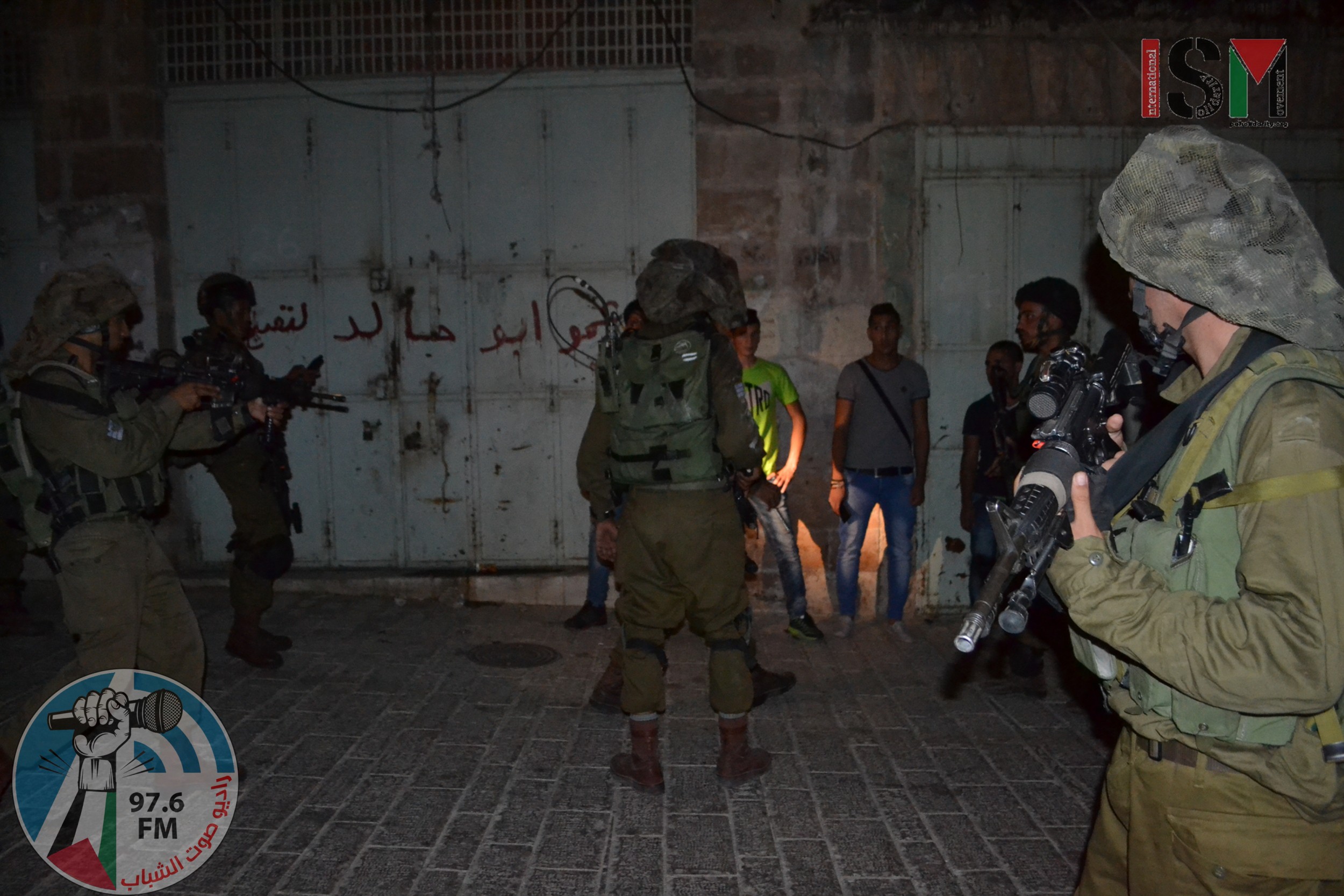 الاحتلال يعتقل 13 مواطنا ويستدعي آخرين في بيت لحم