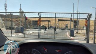الاحتلال يغلق حاجز الكونتينر العسكري شمال شرق بيت لحم