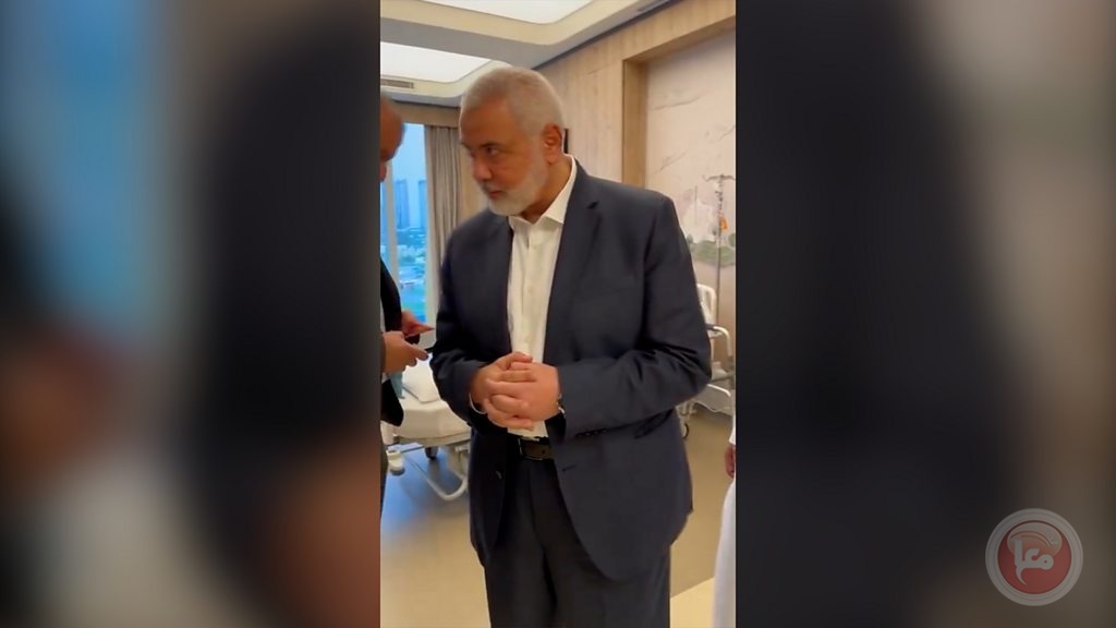 13 شهيدًا بينهم شقيقة اسماعيل هنية في مخيم الشاطئ