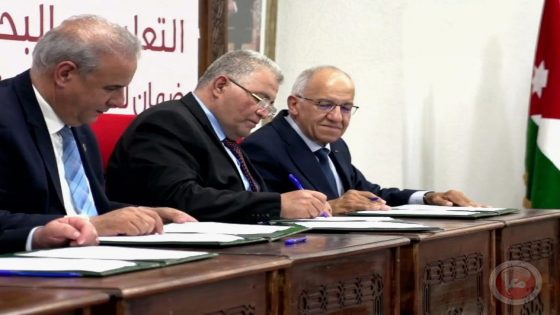 أبو كشك يوقع اتفاقية إنشاء كرسي للدراسات المغربية في جامعة القدس