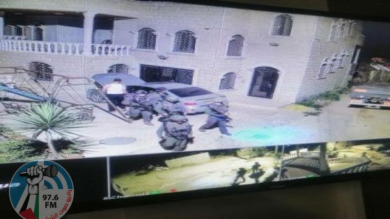 الاحتلال يستولي على عدد من المركبات في حلحول