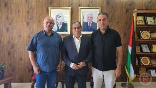 طاقم” مؤسسة الأفق” يجتمع بمحافظ بيت لحم