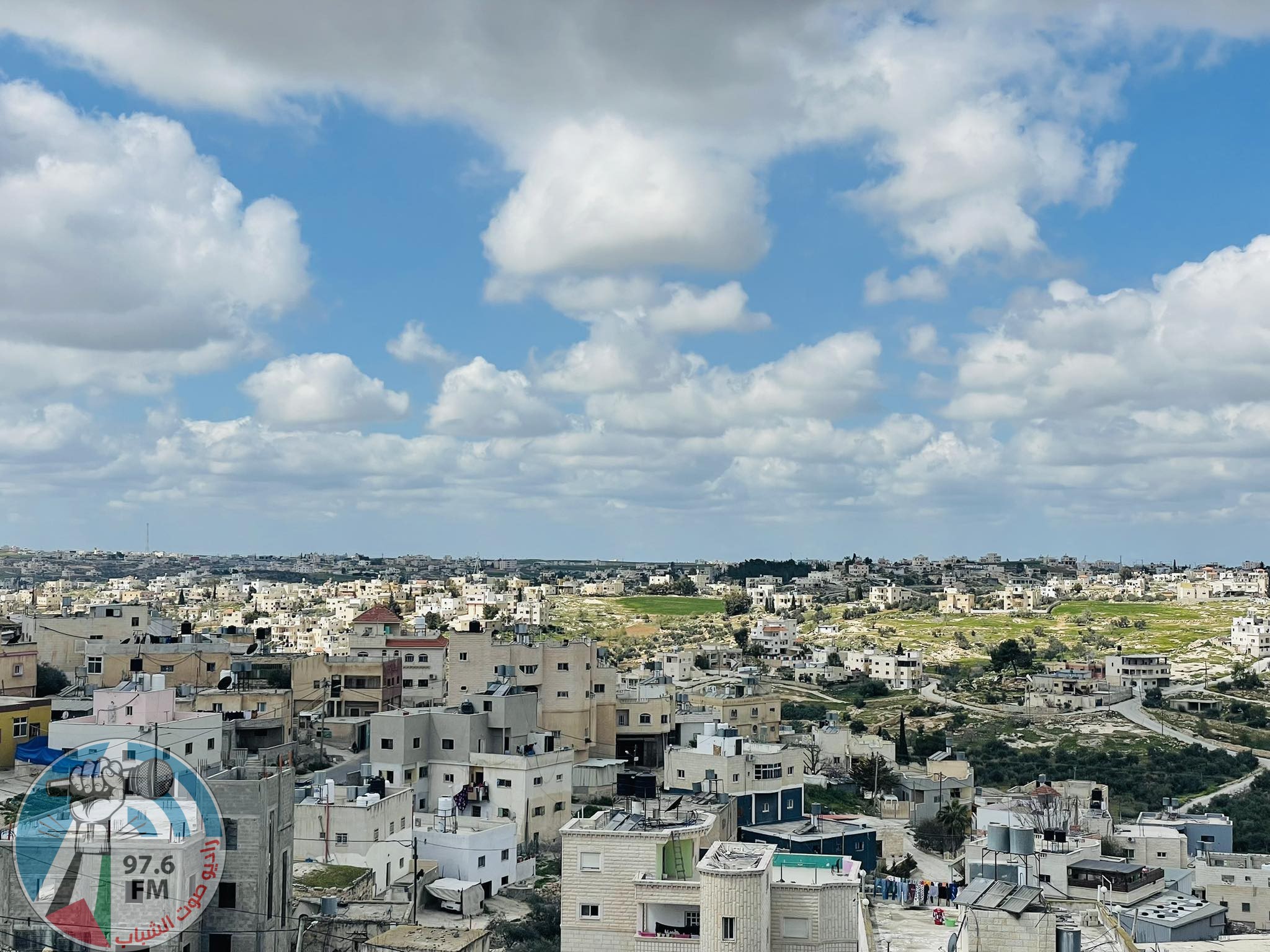 الطقس: أجواء شديدة الحرارة وتحذير من التعرض لأشعة الشمس المباشرة