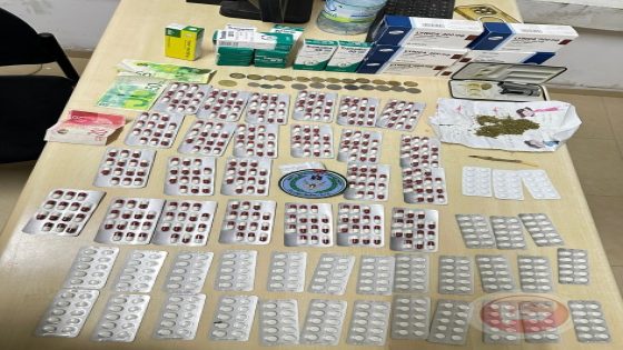 الشرطة تضبط أكثر من 600 حبة يشتبه أنها مخدرة في بني نعيم